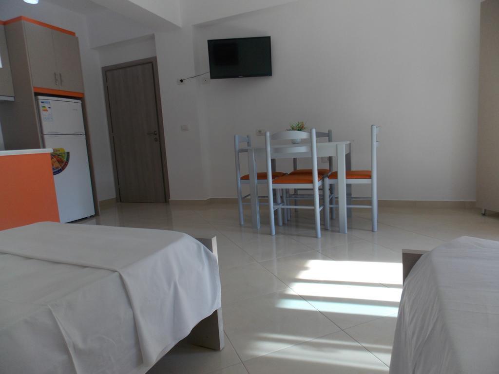 Guest House Vila Bega Sarandë Eksteriør billede