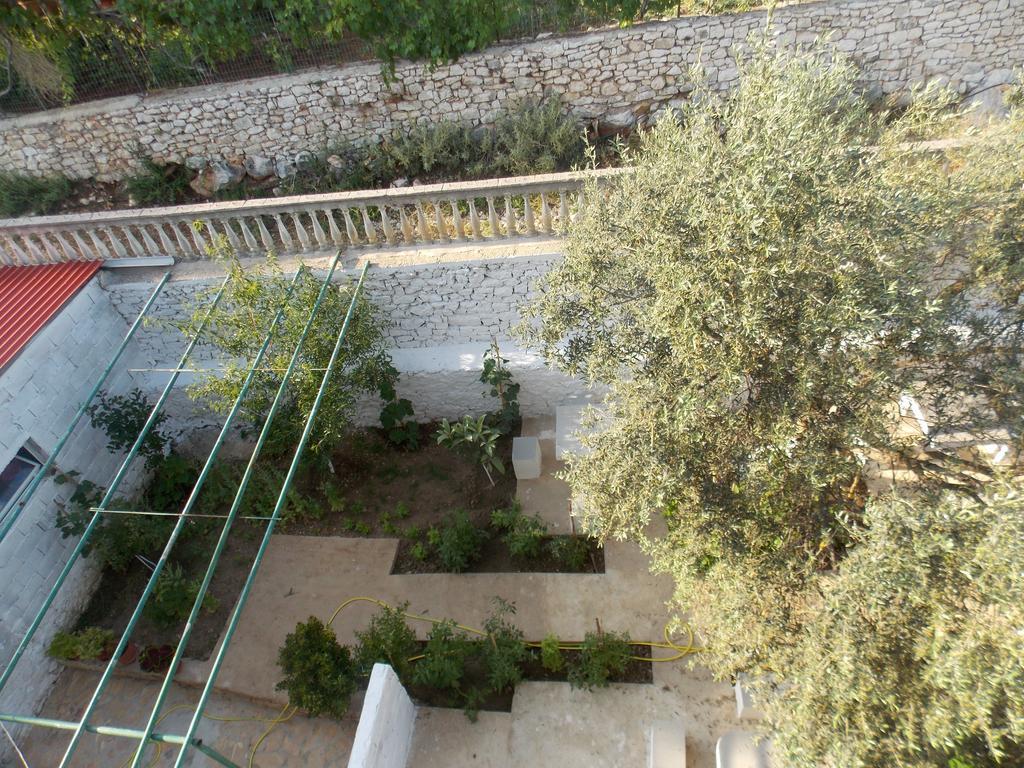 Guest House Vila Bega Sarandë Eksteriør billede
