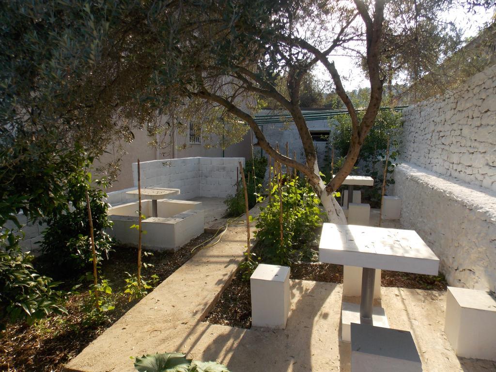 Guest House Vila Bega Sarandë Eksteriør billede