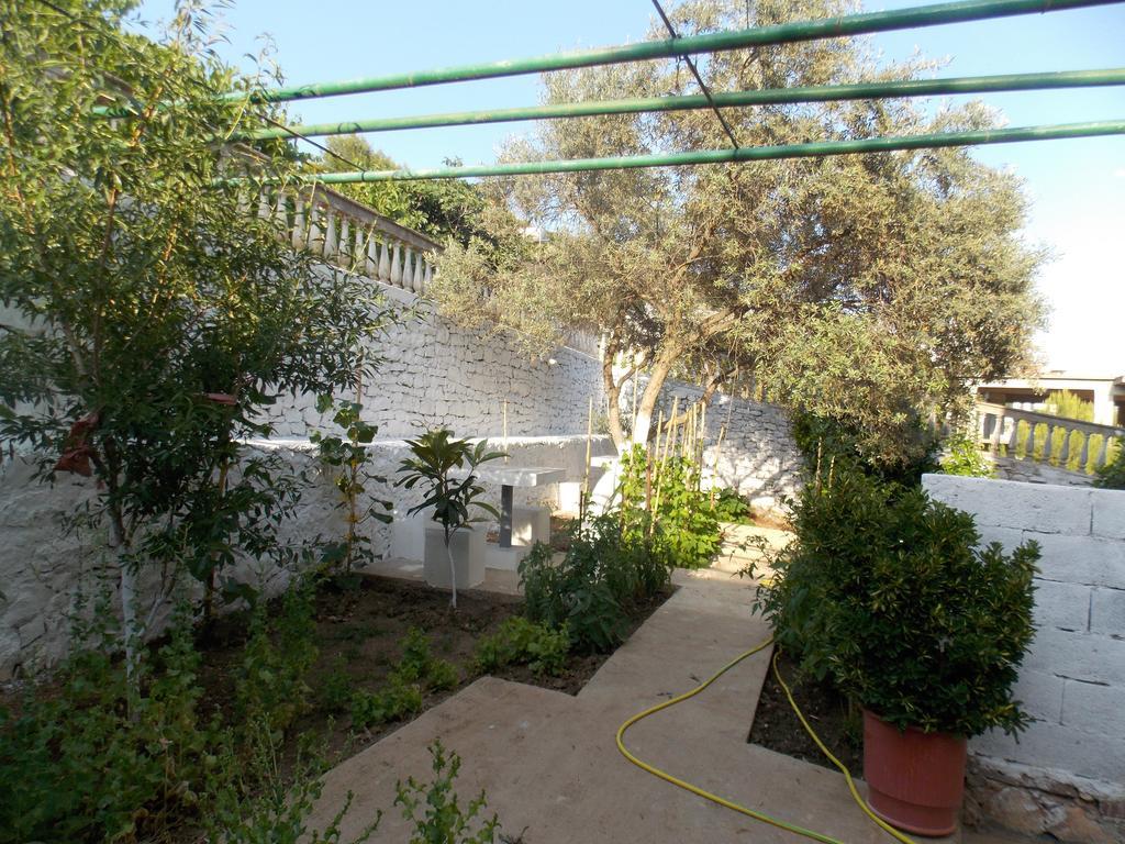 Guest House Vila Bega Sarandë Eksteriør billede