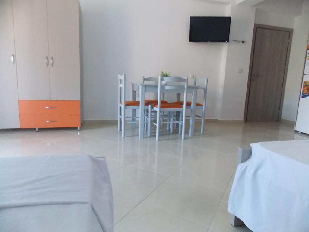 Guest House Vila Bega Sarandë Eksteriør billede
