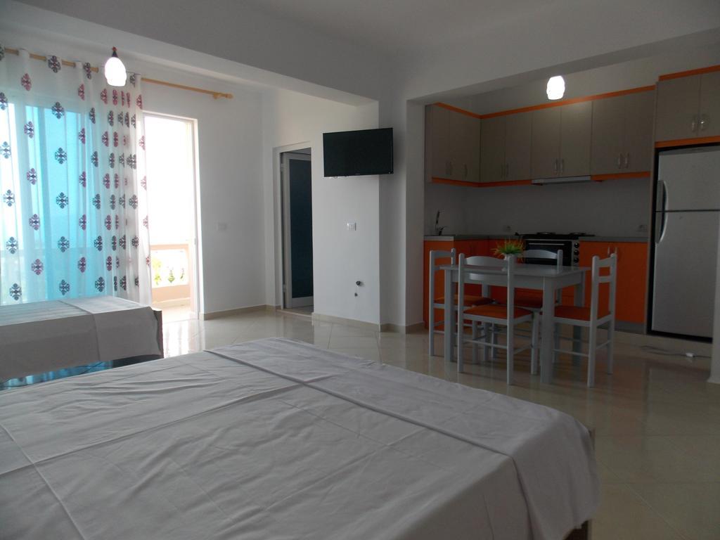 Guest House Vila Bega Sarandë Eksteriør billede