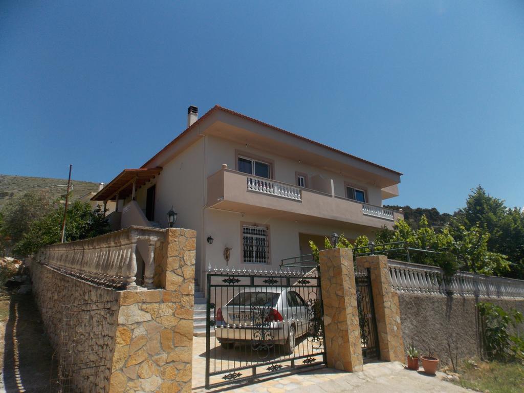 Guest House Vila Bega Sarandë Eksteriør billede