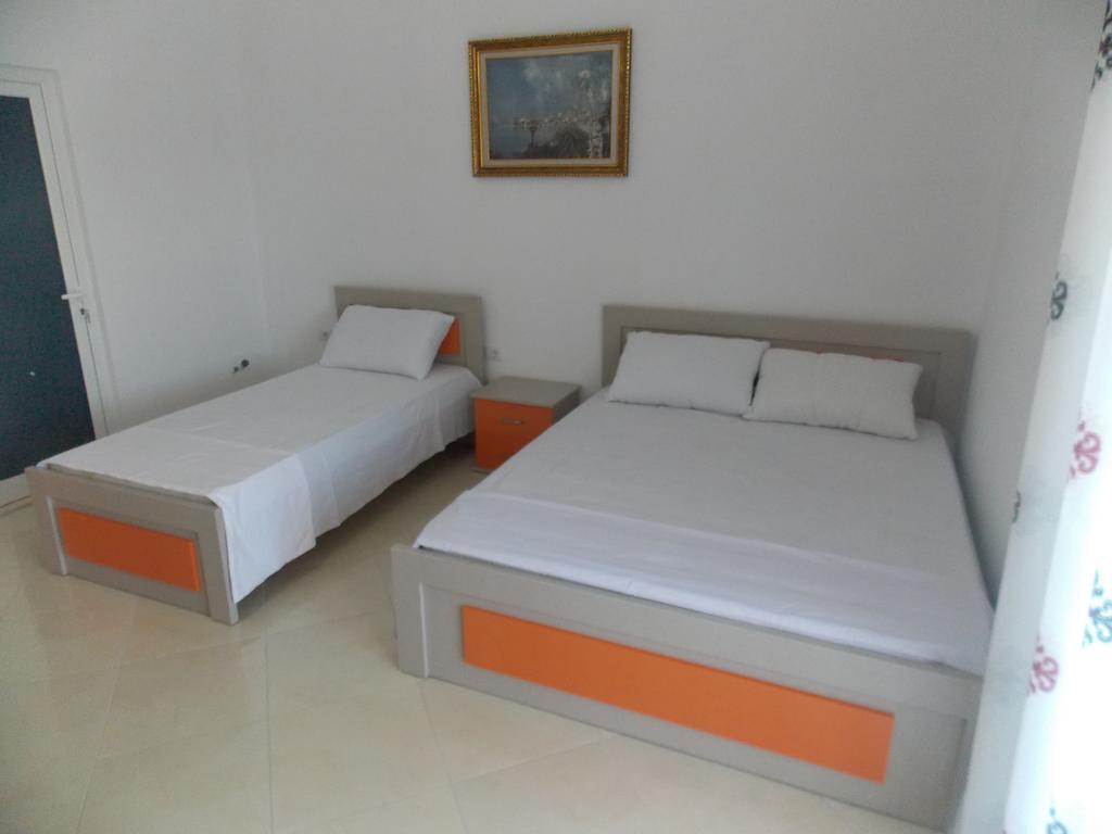 Guest House Vila Bega Sarandë Eksteriør billede