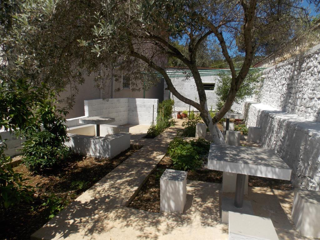 Guest House Vila Bega Sarandë Eksteriør billede
